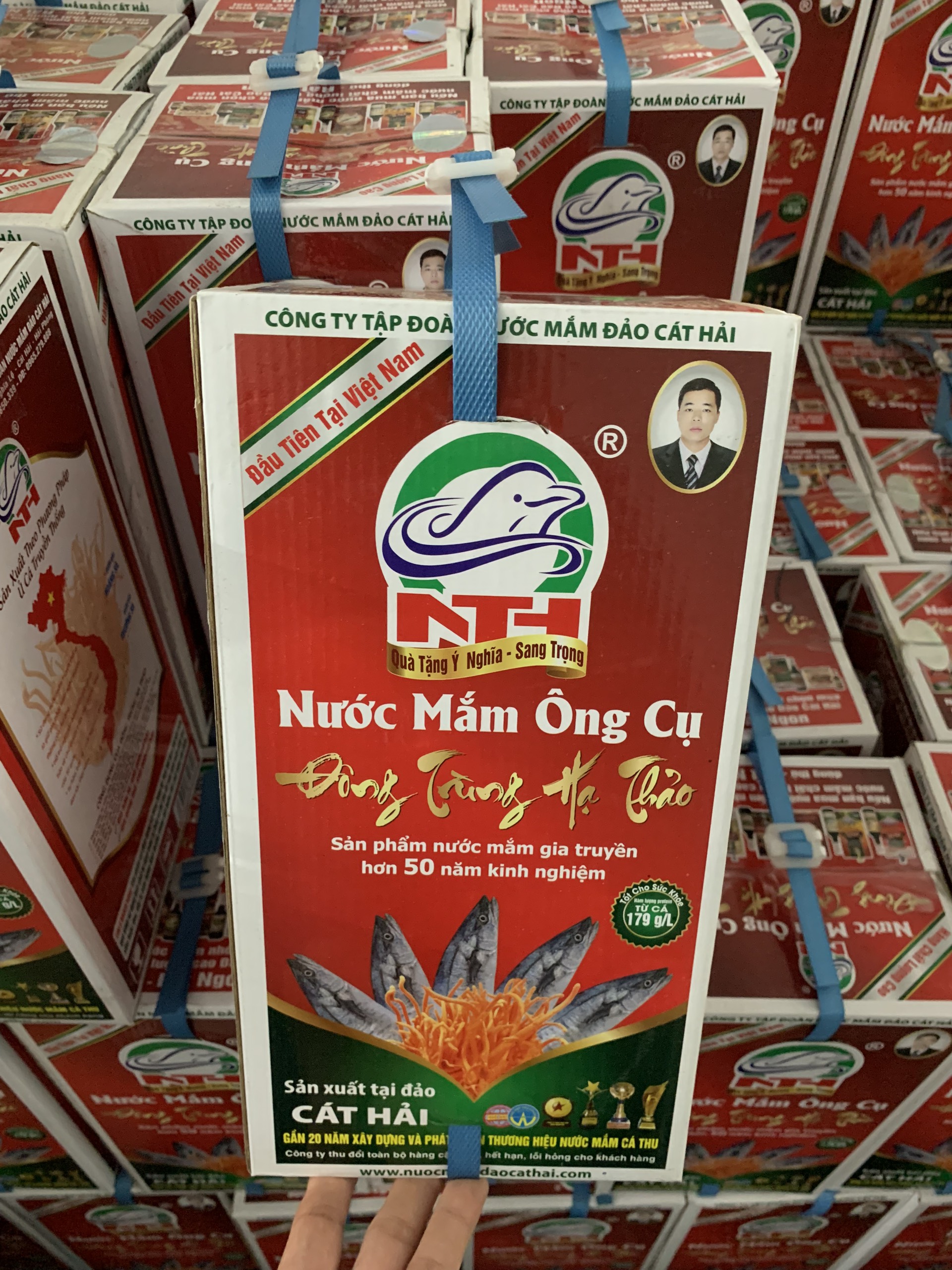 Nước mắm đông trùng hạ thảo (Loại đặc biệt) 650ml